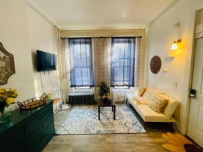Cozy 1BR with Patio in the Heart of Albany